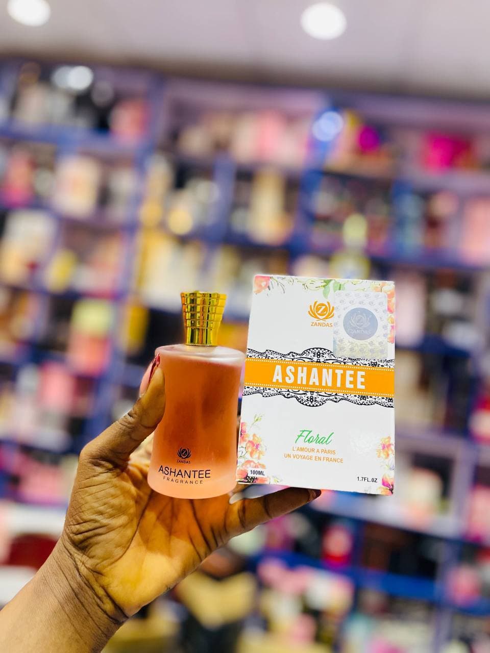 ASHANTEE FLORAL